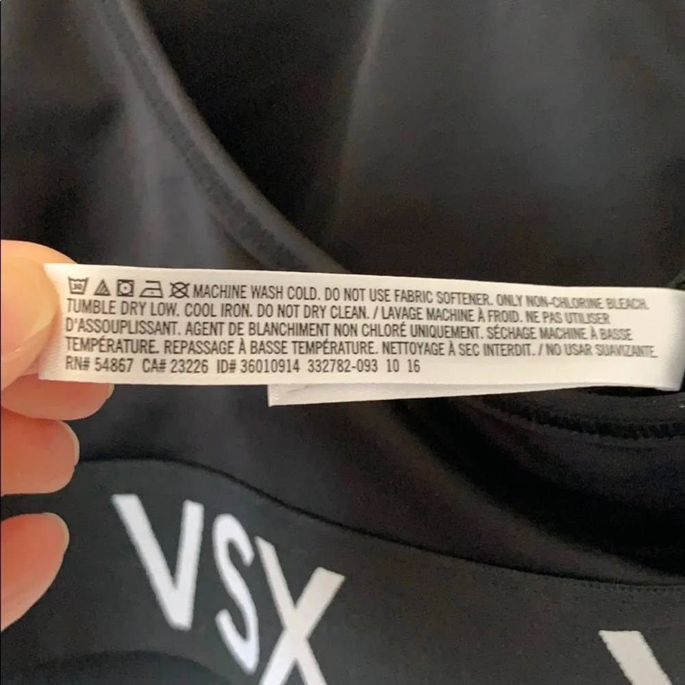 NWT VICTORIA’S SECRET VSX Black Racerback Body-Wick Sports Bra - Picture 13 of 13
